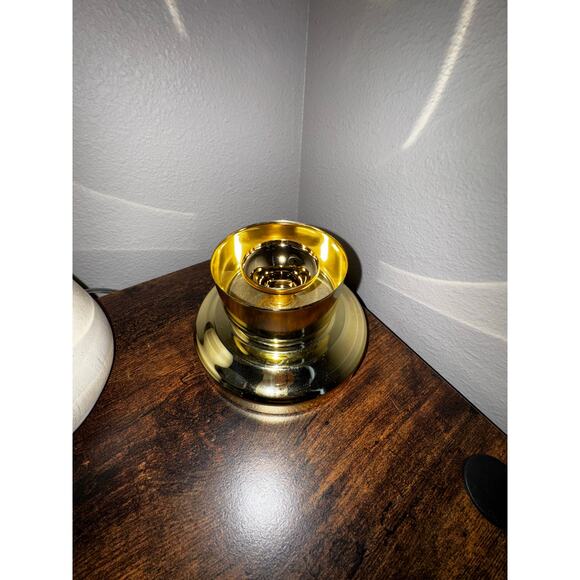 Vintage Brass Hurricane Candle Lamp + 2 Holiday Glass Shades Christmas Decor - Picture 9 of 14